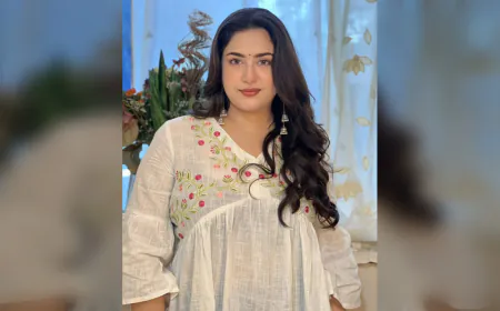 'The Show Must Go On – And It Did!': Prisha Dhatwalia Returns to Set After Foot Fracture